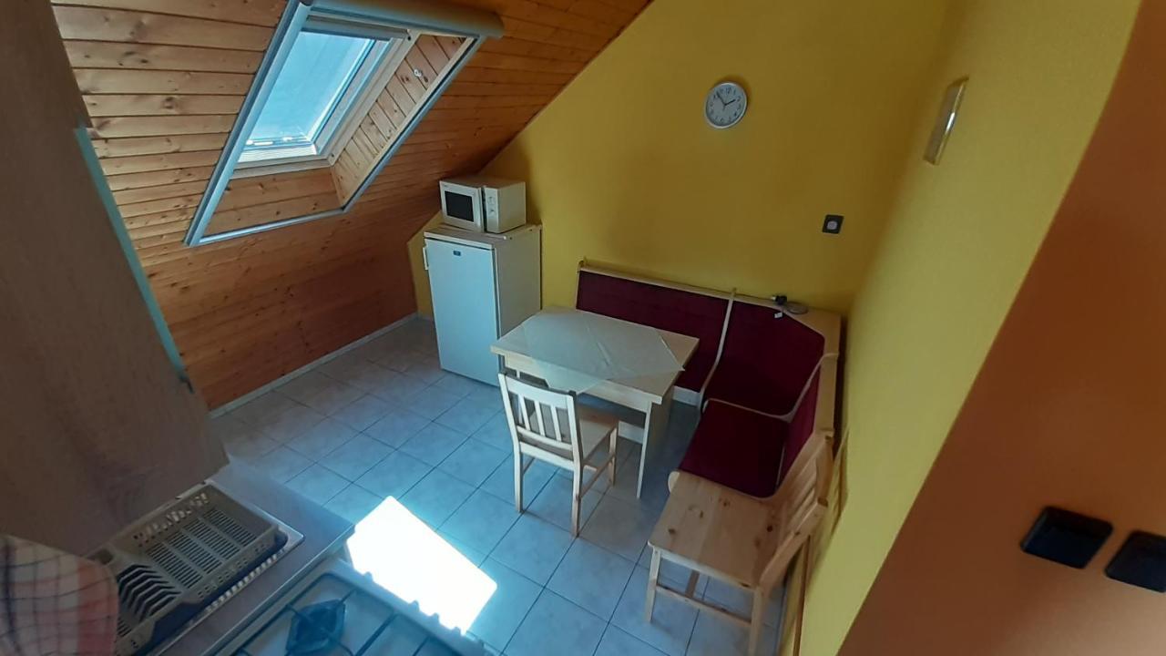 Pátri Apartmanház Keszthely Exterior foto