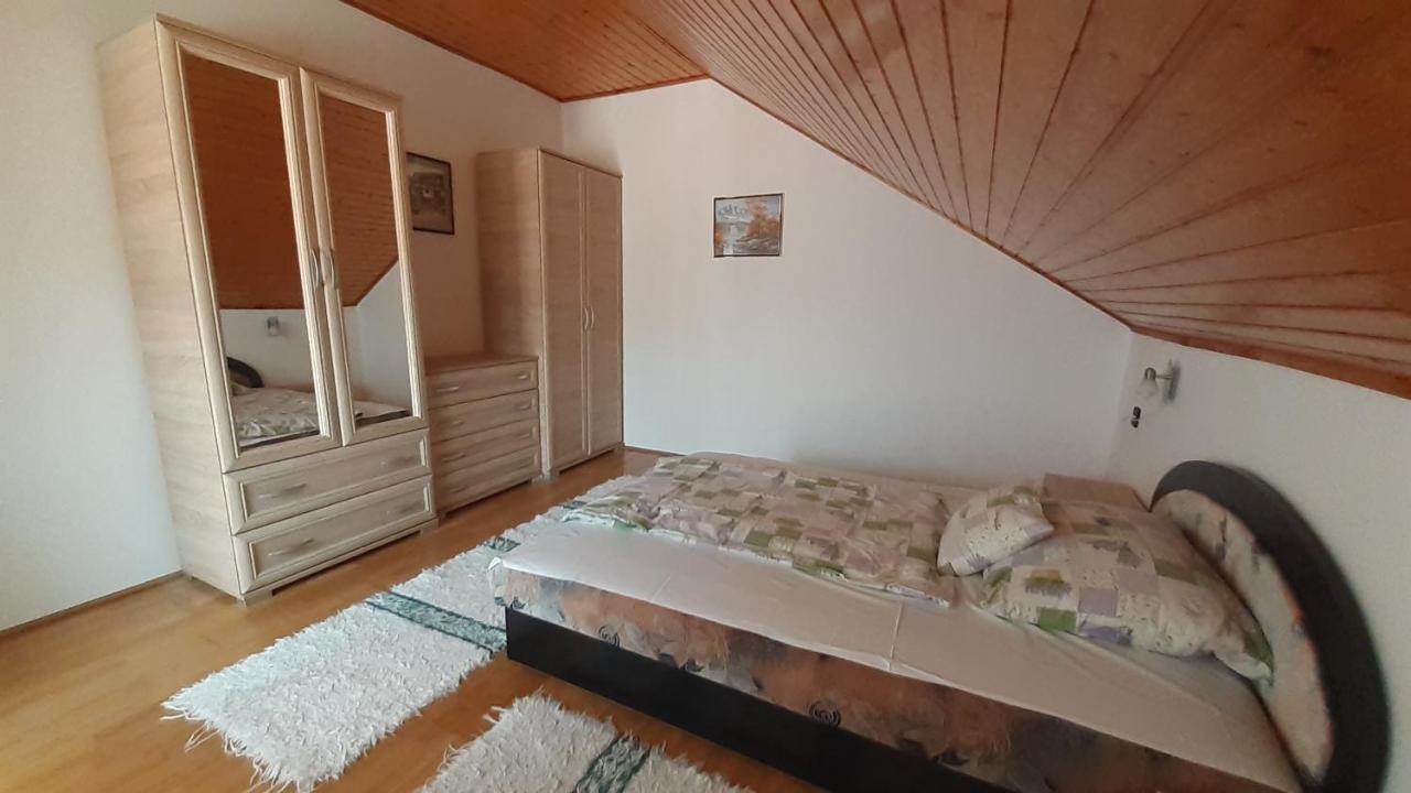 Pátri Apartmanház Keszthely Exterior foto